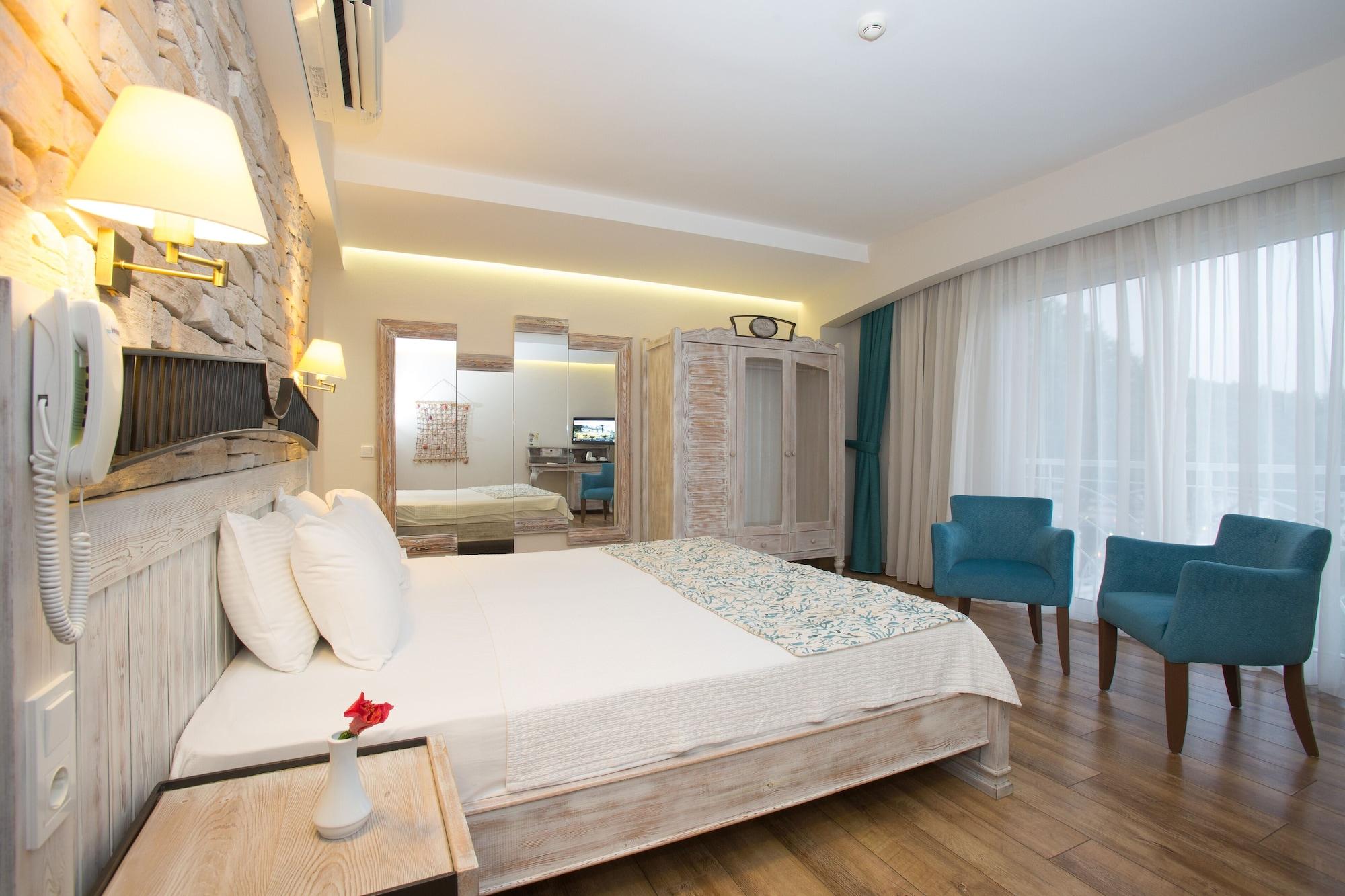Dedeminn Marina Hotel Гёчек Экстерьер фото