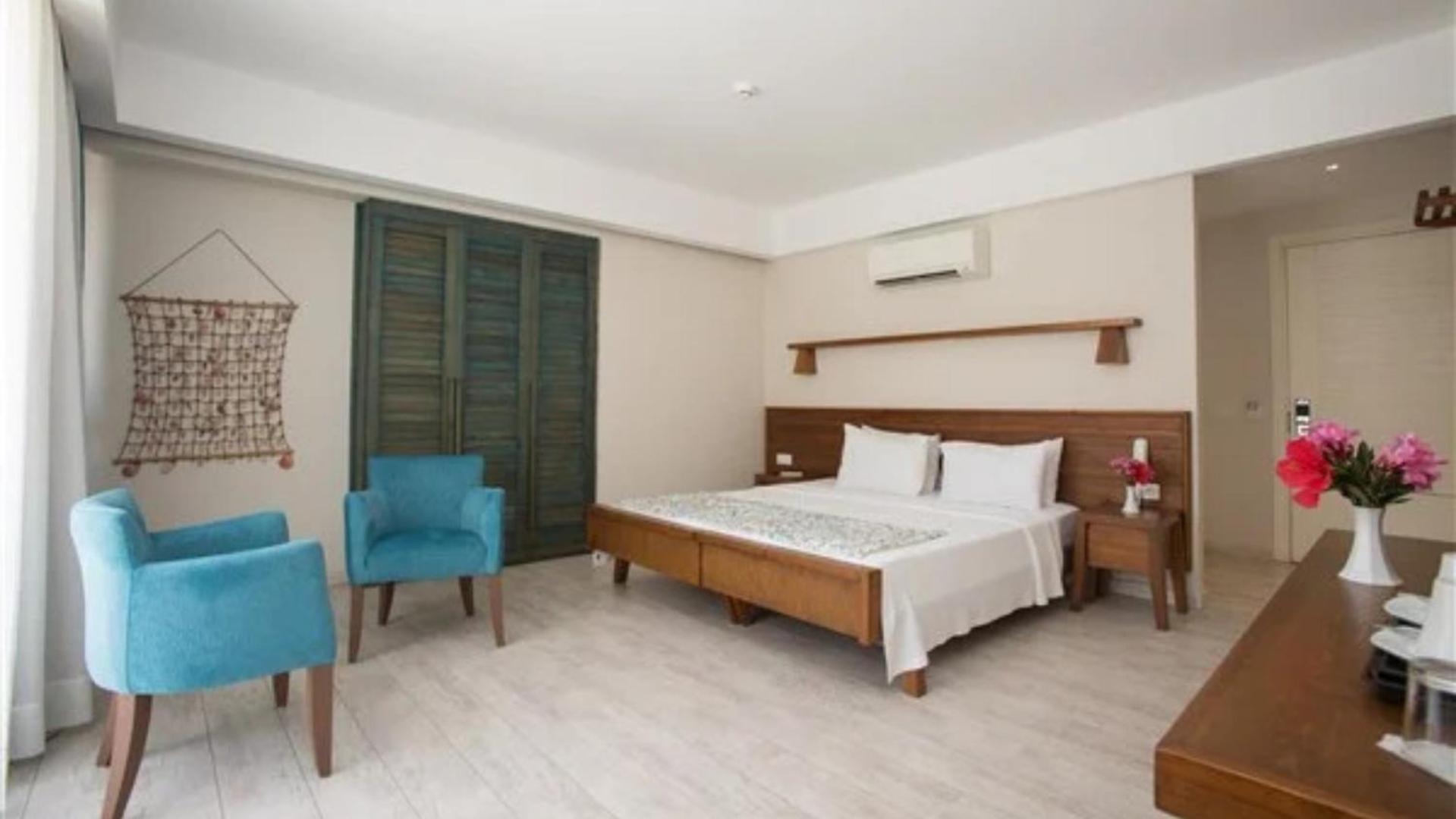 Dedeminn Marina Hotel Гёчек Экстерьер фото