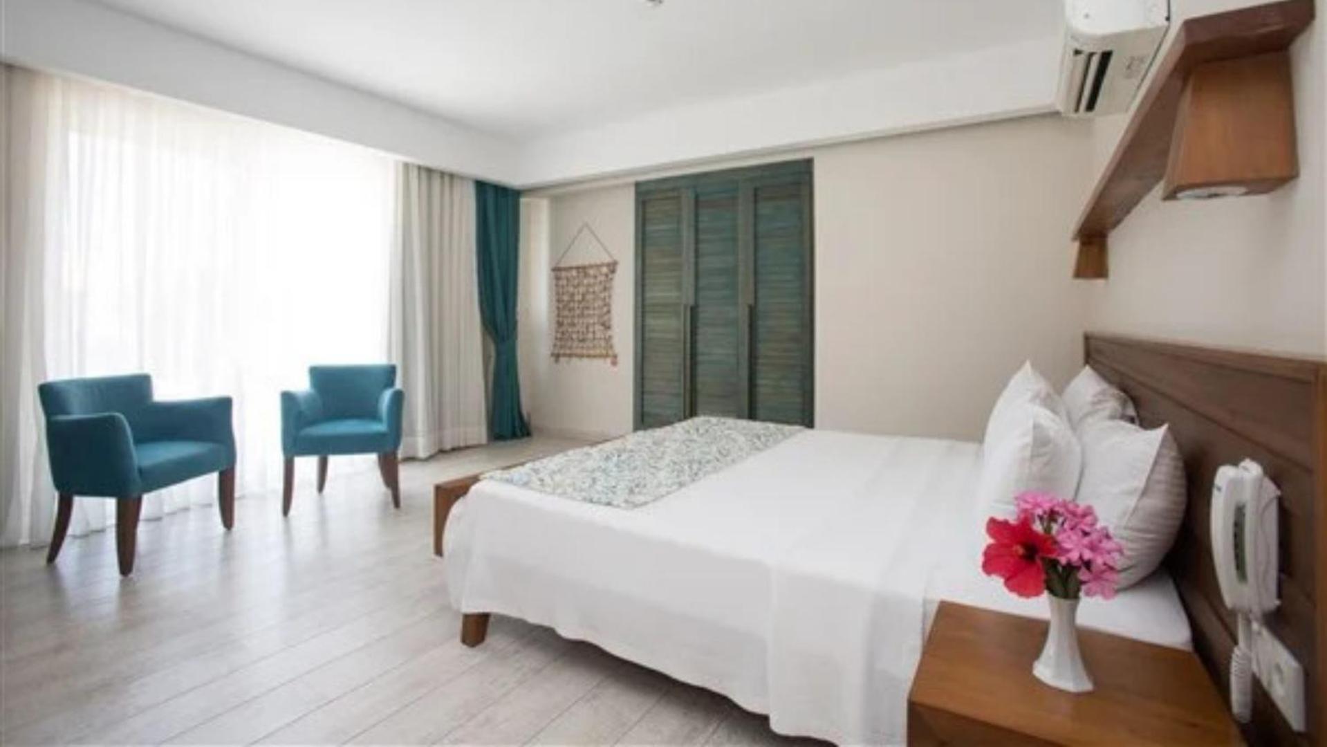 Dedeminn Marina Hotel Гёчек Экстерьер фото