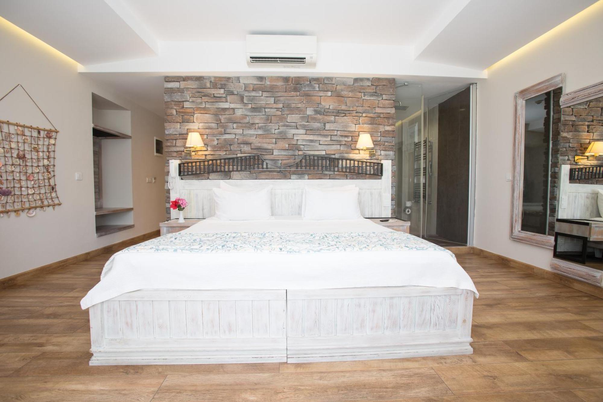 Dedeminn Marina Hotel Гёчек Экстерьер фото