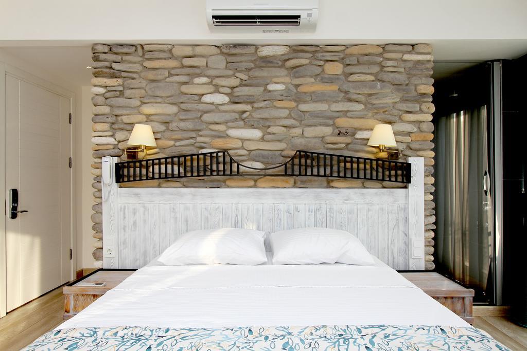 Dedeminn Marina Hotel Гёчек Экстерьер фото