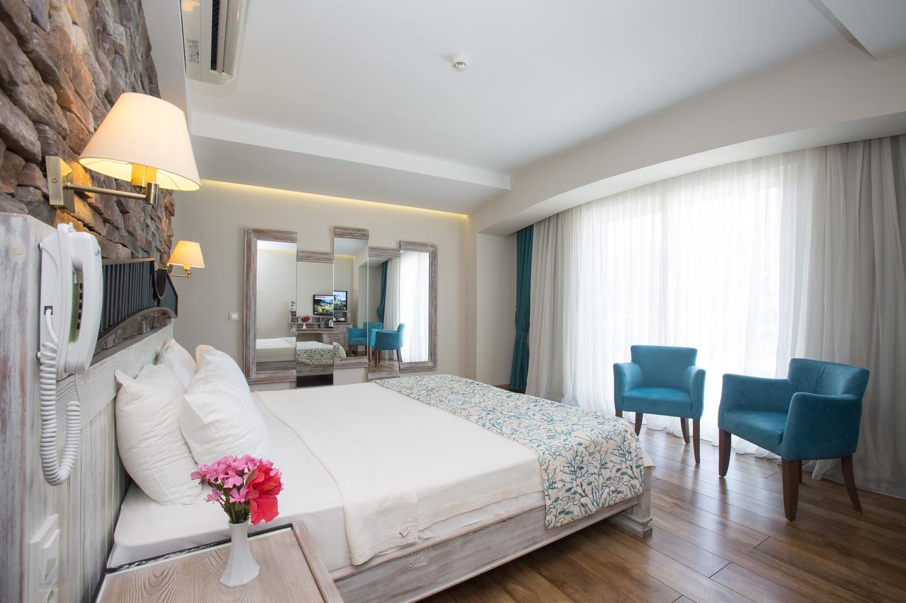 Dedeminn Marina Hotel Гёчек Экстерьер фото