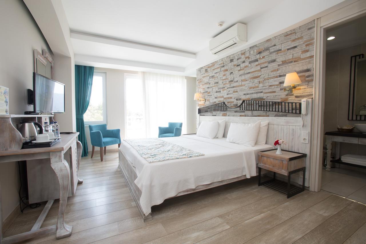 Dedeminn Marina Hotel Гёчек Экстерьер фото