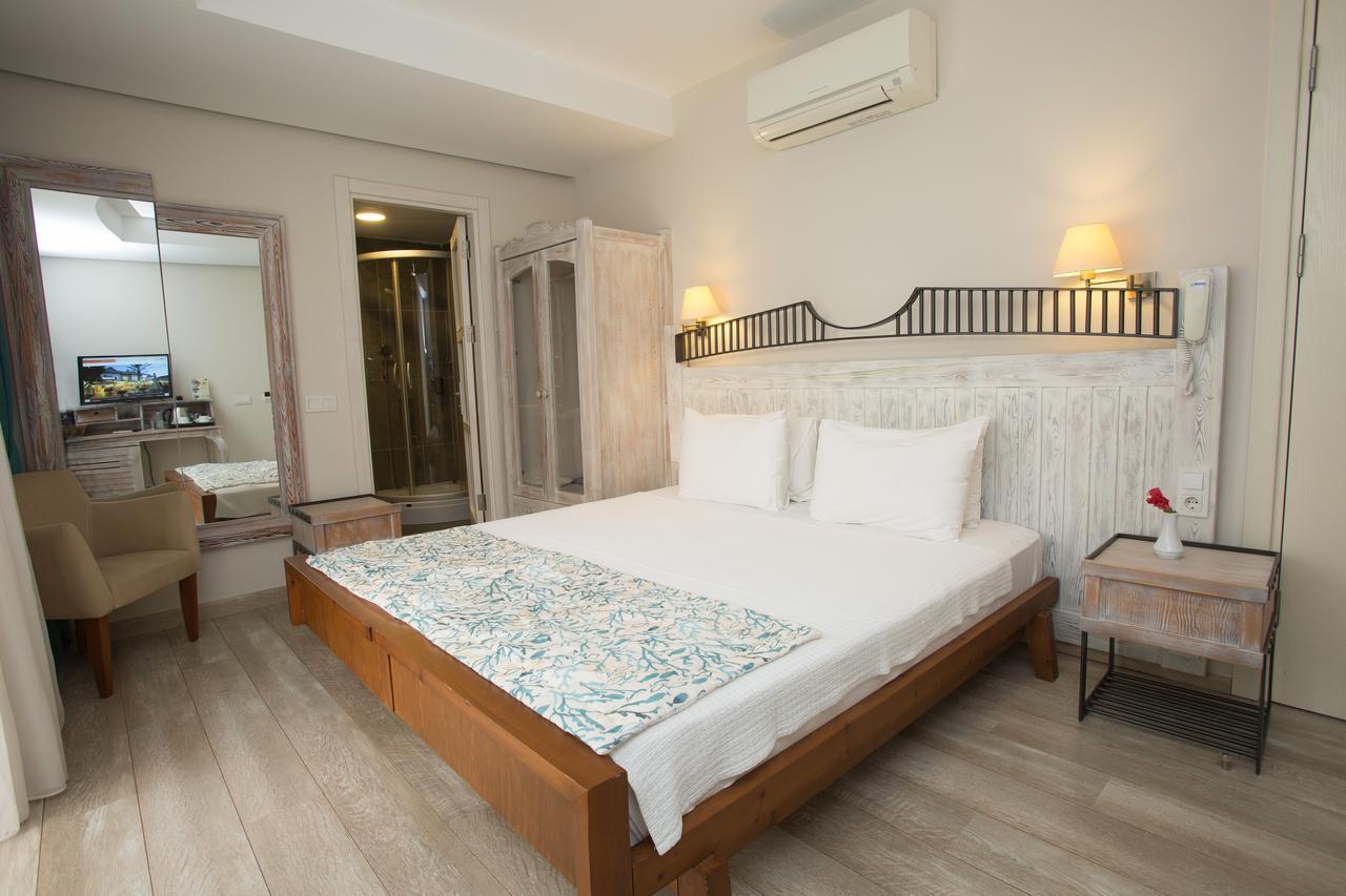 Dedeminn Marina Hotel Гёчек Экстерьер фото