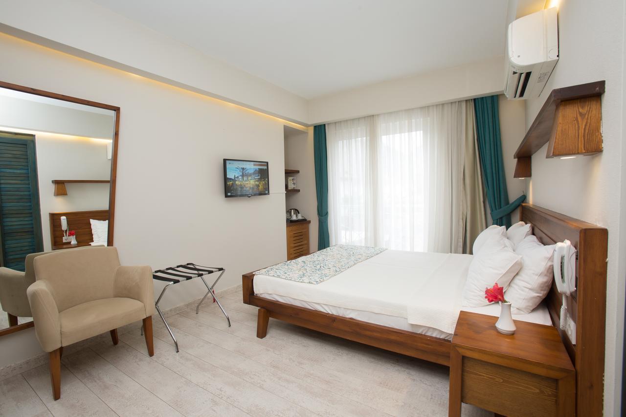 Dedeminn Marina Hotel Гёчек Экстерьер фото