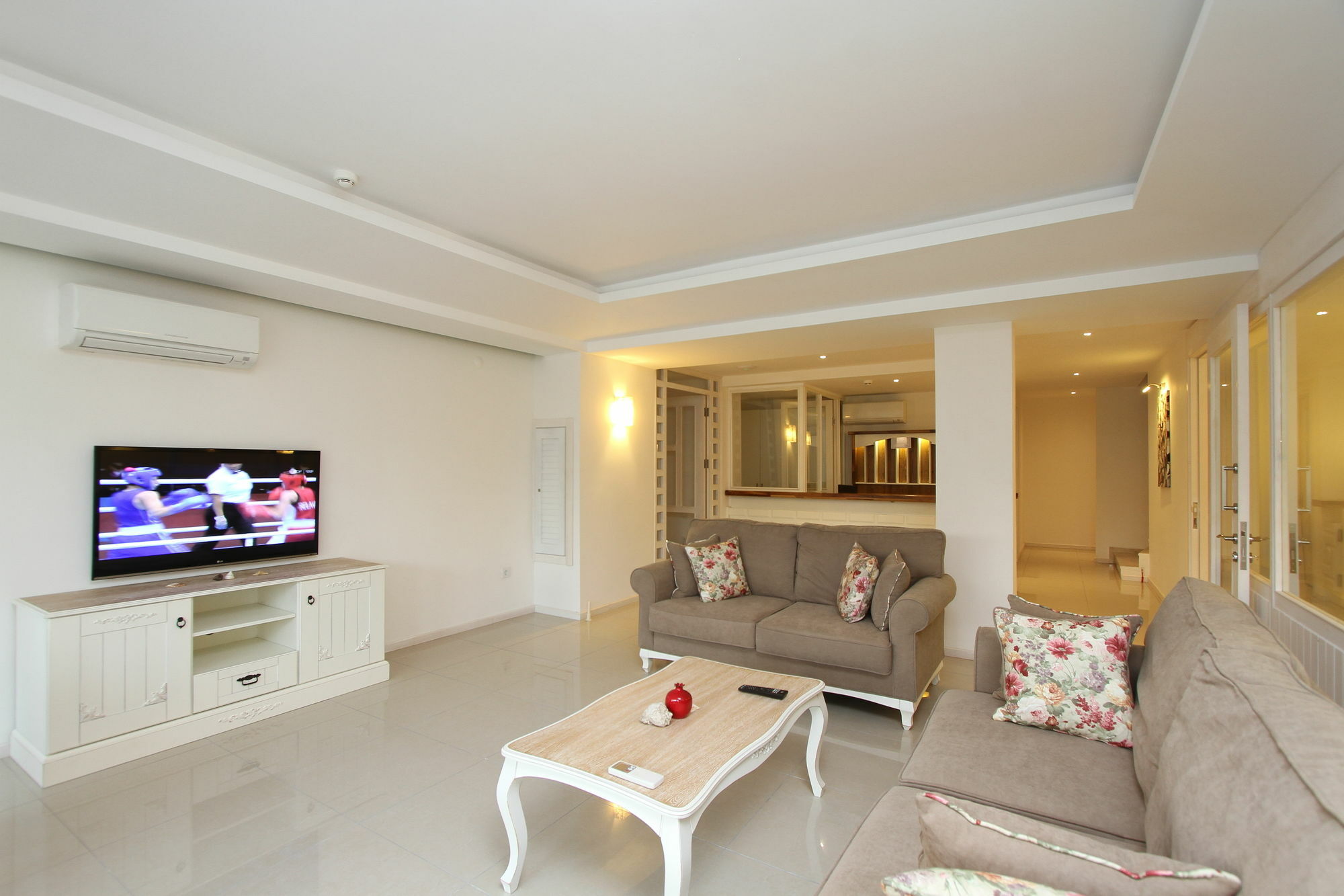 Dedeminn Marina Hotel Гёчек Экстерьер фото